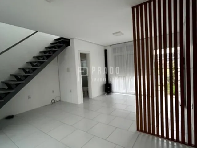 Casa com 125m² 2 quartos e 2 banheiros, à venda, no bairro Laranjal em Pelotas