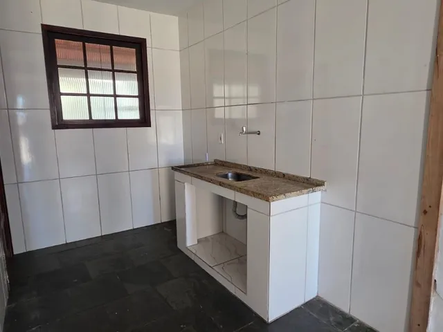Casa 2 quartos e 2 banheiros, à venda, no bairro Recanto em Rio das Ostras