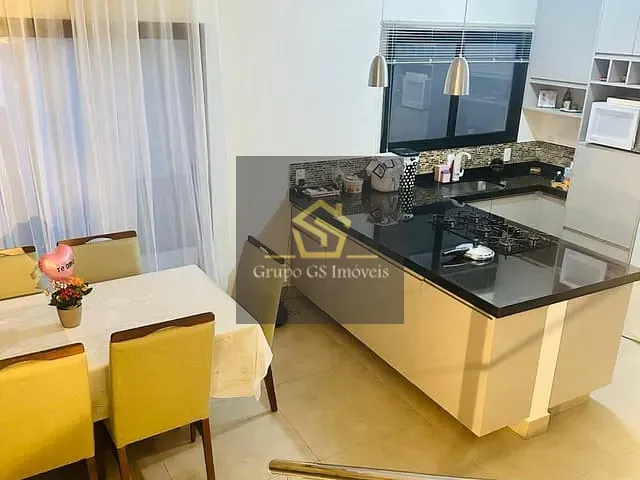 Casa com 229m² 3 quartos e 3 banheiros, à venda, no bairro Vila Capuava em Valinhos