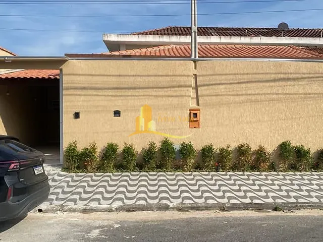 Casa com 115m² 2 quartos e 3 banheiros, à venda, no bairro Tupi em Praia Grande