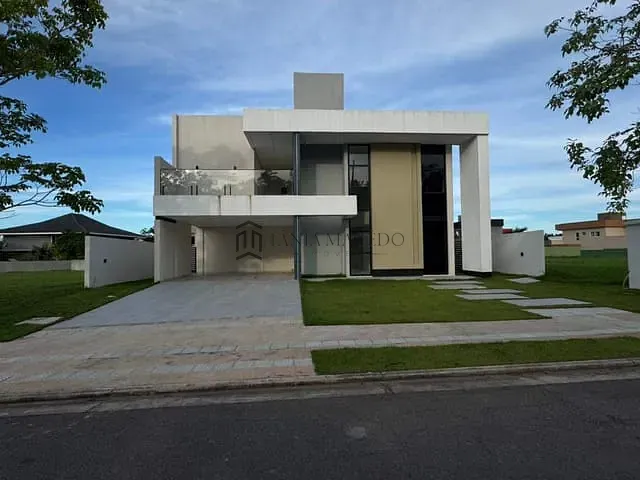 Casa 4 quartos e 5 banheiros, à venda ou para alugar, no bairro Várzea em Recife