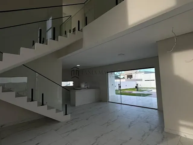 Casa 4 quartos e 5 banheiros, à venda ou para alugar, no bairro Várzea em Recife