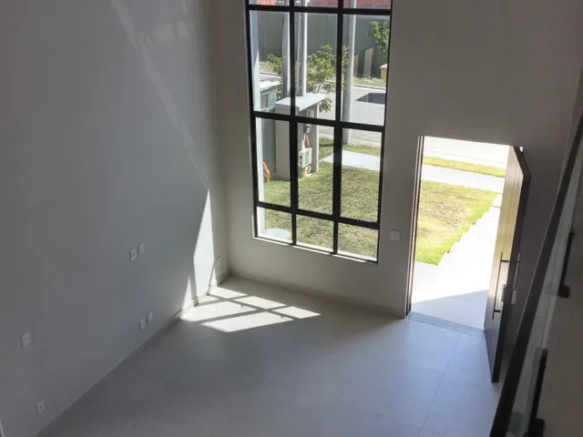 Casa 3 quartos e 3 banheiros, à venda, no bairro Alphaville em Rio das Ostras