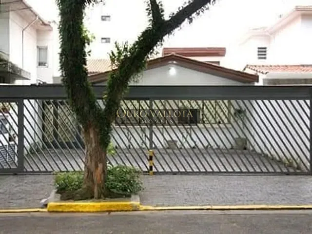 Casa com 300m², à venda, no bairro Perdizes em São Paulo