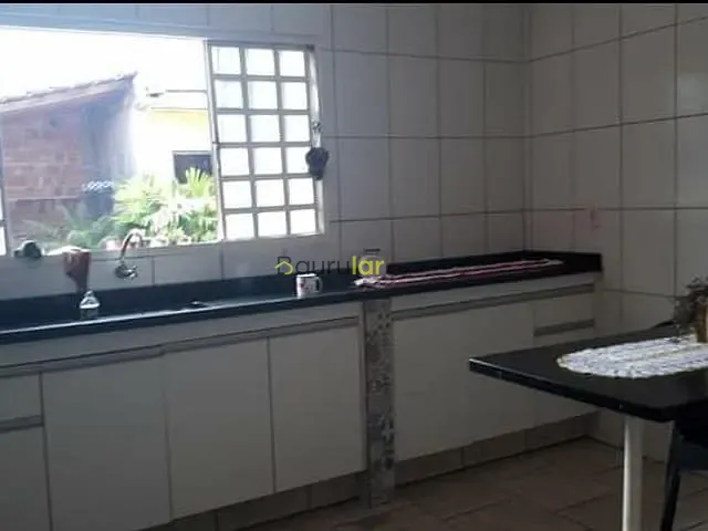 Casa 3 quartos e 2 banheiros, à venda, no bairro Vila Industrial em Bauru