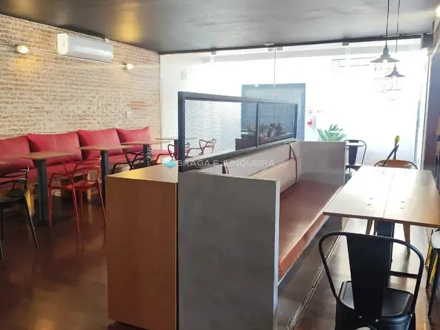 Casa com 363m², à venda, no bairro Vila Redentora em São José do Rio Preto