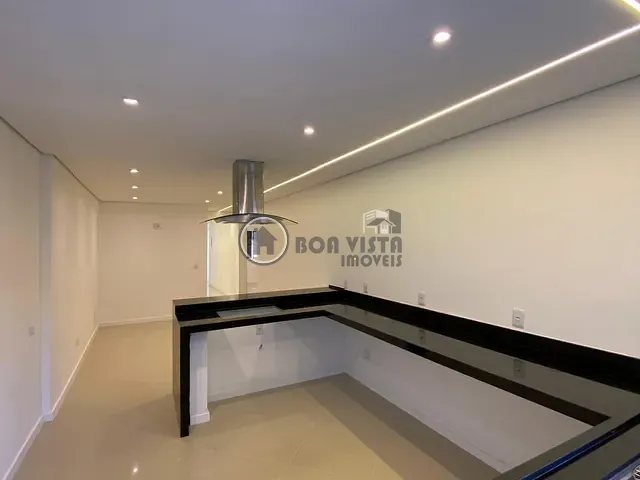 Casa 3 quartos e 1 banheiro, à venda, no bairro Jardim São Pedro em Mogi das Cruzes