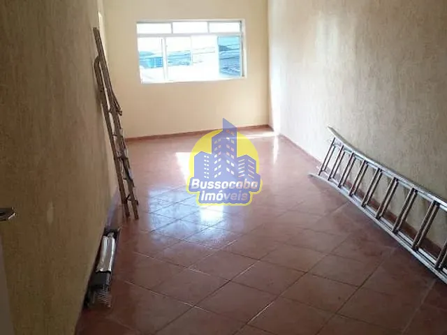 Casa com 307m² 4 quartos e 2 banheiros, à venda, no bairro Vila Quitaúna em Osasco