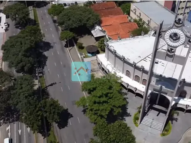 Casa com 250m² 5 quartos e 4 banheiros, à venda, no bairro Jardim Satélite em São José dos Campos
