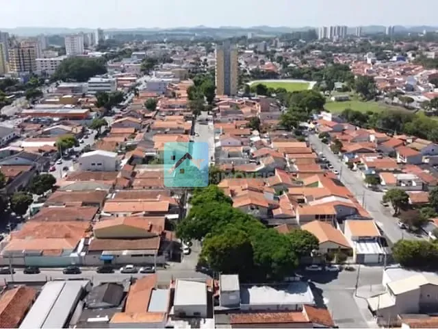 Casa com 250m² 5 quartos e 4 banheiros, à venda, no bairro Jardim Satélite em São José dos Campos