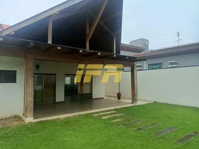 Casa com 810m² 4 quartos e 4 banheiros, à venda, no bairro Loteamento Eldorado Jardim Residencial em Tremembé