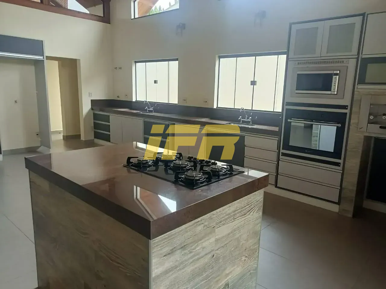 Casa, 4 quartos, 337 m² - Foto 7