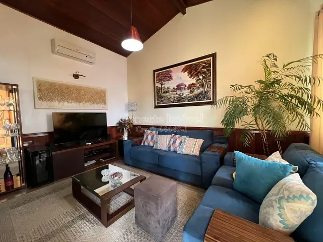 Casa 2 quartos e 2 banheiros, à venda, no bairro Parque Residencial Groot em Holambra