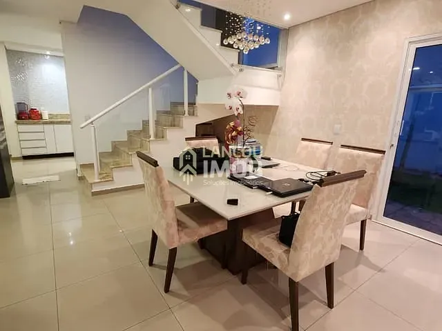 Casa com 340m² 3 quartos e 3 banheiros, à venda, no bairro Jardim Paulista em Jundiaí