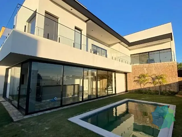 Casa com 471m² 3 quartos e 5 banheiros, à venda, no bairro Portal dos Bandeirantes em Salto