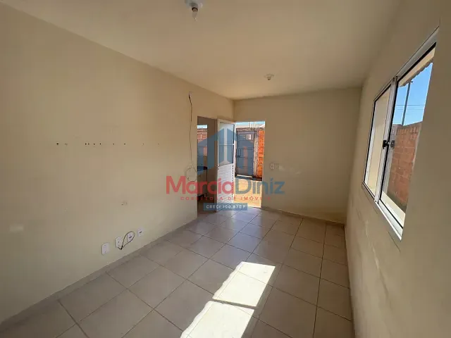Casa 2 quartos e 1 banheiro, para alugar, no bairro Doutor Lúcio Machado em Ituverava