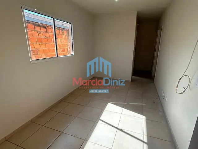 Casa 2 quartos e 1 banheiro, para alugar, no bairro Doutor Lúcio Machado em Ituverava