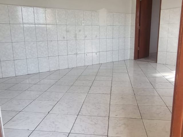 Foto do Casa - Casa para Locação com Cômodos Amplos, Sacada Grande, Lavanderia e Água e Luz Independentes | Mix Nascimento