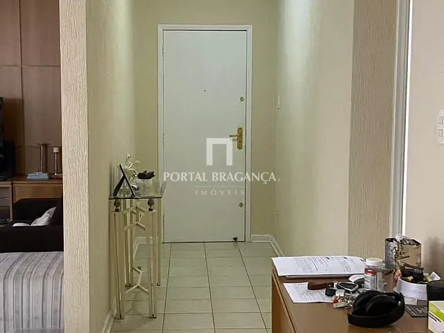 Casa com 365m² 4 quartos e 3 banheiros, à venda, no bairro Jardim Nova Bragança em Bragança Paulista