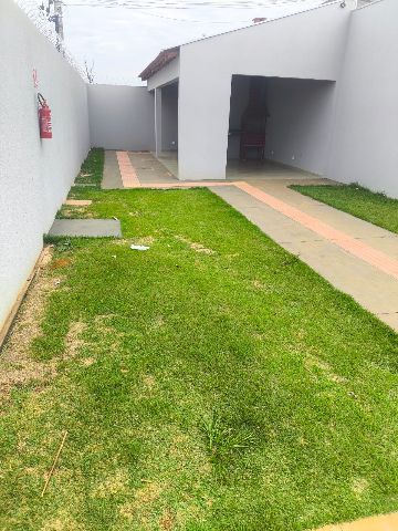 Casa com 94m² 2 quartos e 1 banheiro, à venda, no bairro Residencial João Alberto A dos Santos em Campo Grande