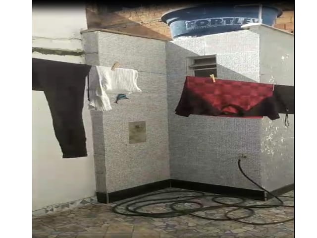 Casa 1 quarto e 1 banheiro, à venda, no bairro Tupi B em Belo Horizonte