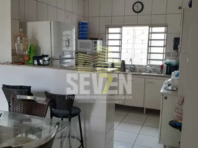 Casa com 144m² 3 quartos e 3 banheiros, à venda, no bairro Jardim Dona Lili em Bauru