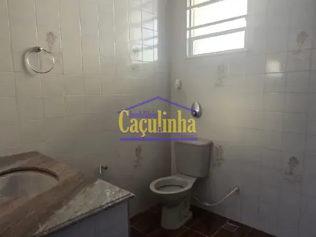 Casa com 219m² 4 quartos e 2 banheiros, à venda, no bairro Muqueca em Barra do Piraí