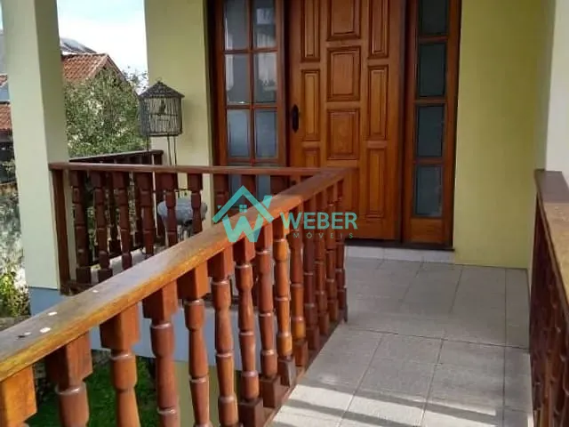 Casa com 2257m² 3 quartos e 4 banheiros, à venda, no bairro Rondônia em Novo Hamburgo