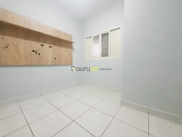 Casa 3 quartos e 2 banheiros, à venda, no bairro Núcleo Residencial Edison Bastos Gasparini em Bauru