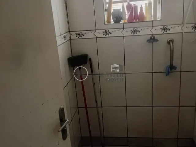 Casa 1 quarto e 1 banheiro, à venda, no bairro Parque Maria Helena em Suzano