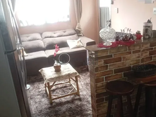 Casa 1 quarto e 1 banheiro, à venda, no bairro Parque Maria Helena em Suzano