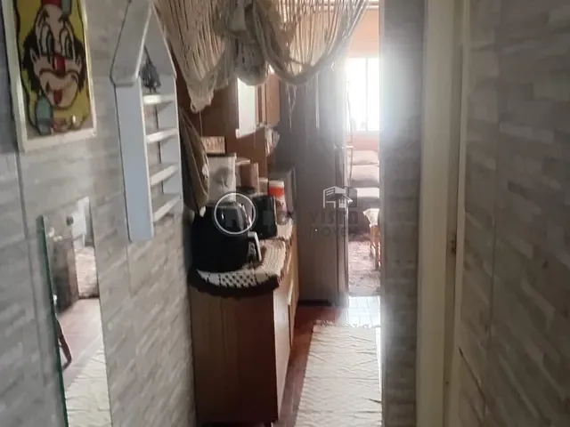 Casa 1 quarto e 1 banheiro, à venda, no bairro Parque Maria Helena em Suzano