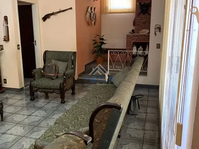 Casa com 360m² 4 quartos e 4 banheiros, à venda, no bairro Jardim Ana Maria em Jundiaí