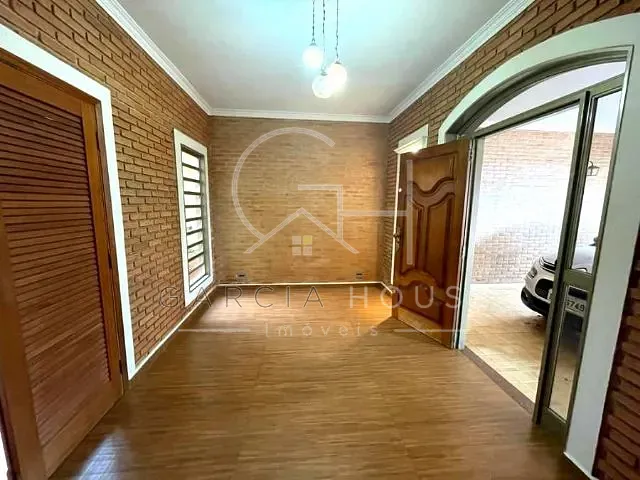 Casa com 270m² 2 quartos e 3 banheiros, à venda, no bairro Parque dos Bandeirantes em Ribeirão Preto