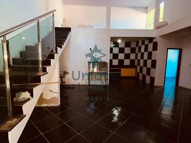 Casa com 200m² 2 quartos e 1 banheiro, à venda, no bairro Conjunto Taquaril em Belo Horizonte