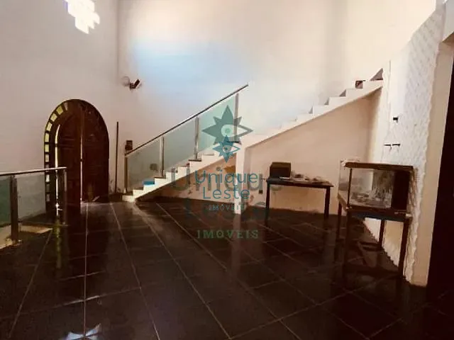 Casa com 200m² 2 quartos e 1 banheiro, à venda, no bairro Conjunto Taquaril em Belo Horizonte