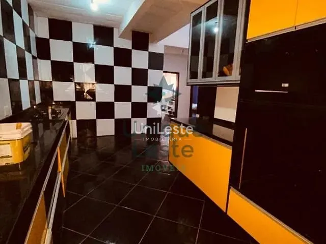 Casa com 200m² 2 quartos e 1 banheiro, à venda, no bairro Conjunto Taquaril em Belo Horizonte