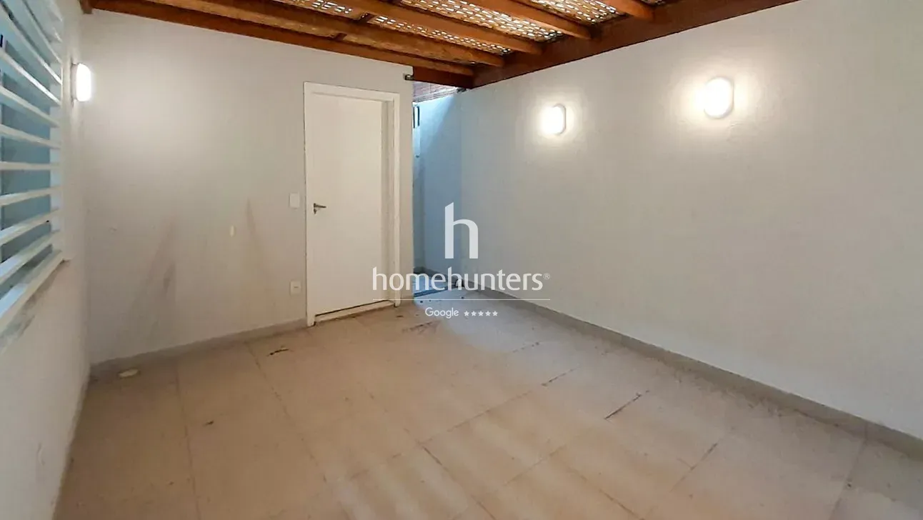 Casa, 1 quarto, 204 m² - Foto 11