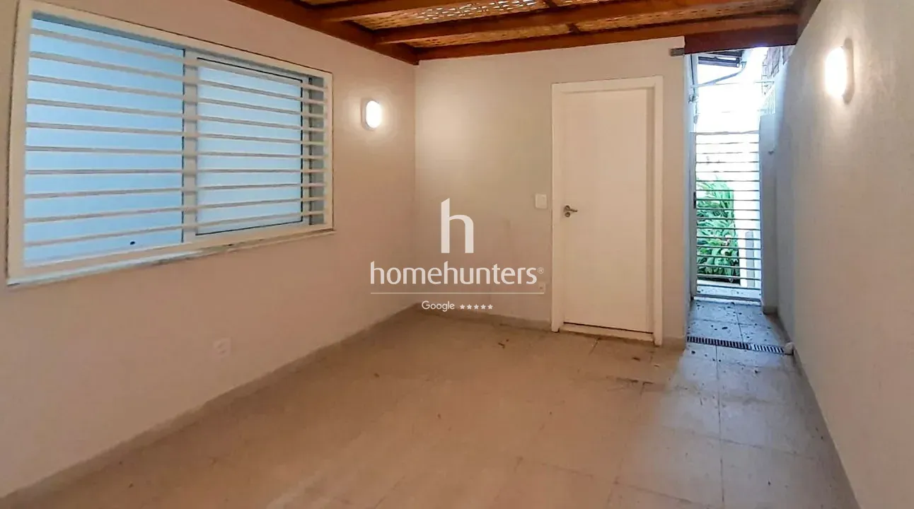 Casa, 1 quarto, 204 m² - Foto 17