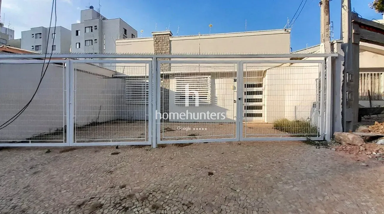 Casa, 1 quarto, 204 m² - Foto 1