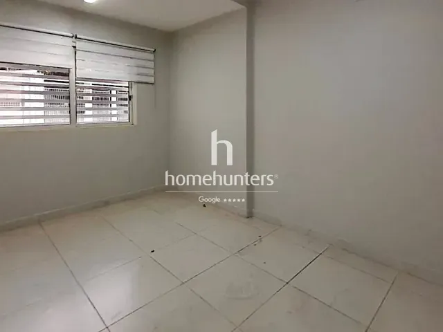 Casa com 342m², à venda ou para alugar, no bairro Bosque em Campinas