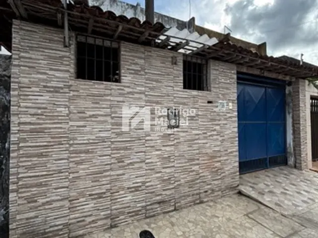 Casa 4 quartos e 3 banheiros, à venda, no bairro Várzea em Recife