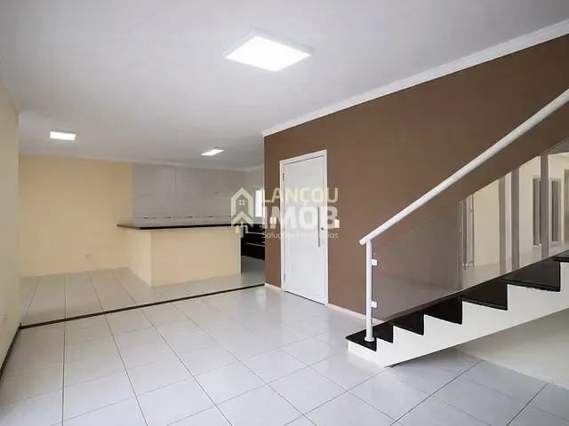Casa com 353m² 4 quartos e 4 banheiros, à venda, no bairro Horto Santo Antonio em Jundiaí