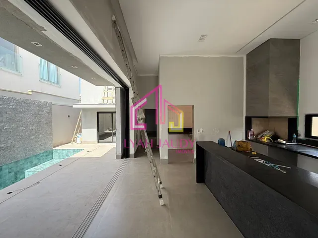 Casa com 405m² 3 quartos e 3 banheiros, à venda, no bairro Mirante do Pary em Passagem da Conceição (Várzea Grande)