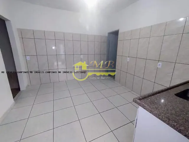 Casa com 300m² 6 quartos e 4 banheiros, à venda, no bairro Parque Dom Pedro II em Campinas