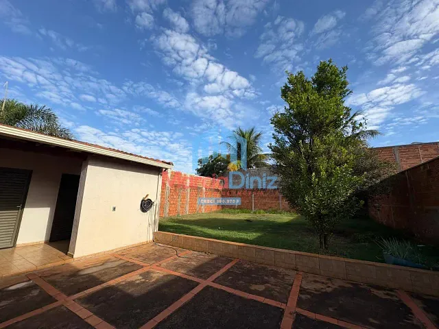 Casa com 480m² 3 quartos e 2 banheiros, à venda, no bairro Jardim Tropical II em Ituverava