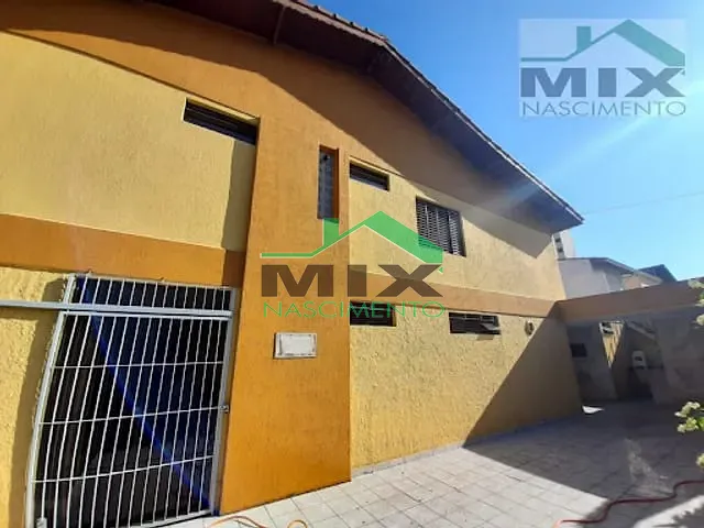 Casa com 163m² 3 quartos e 4 banheiros, à venda, no bairro Rudge Ramos em São Bernardo do Campo