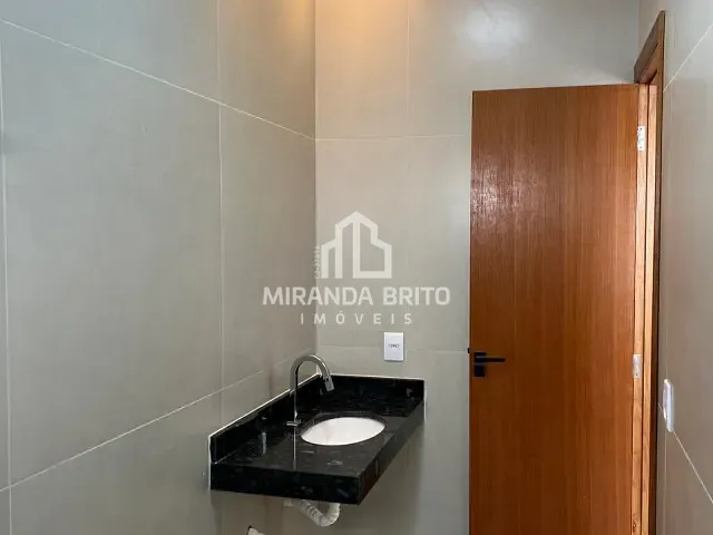 Casa 3 quartos e 2 banheiros, à venda, no bairro Independência em Aparecida de Goiânia