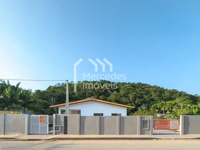 Casa com 659m² 3 quartos e 5 banheiros, à venda, no bairro Paciência em Itajaí