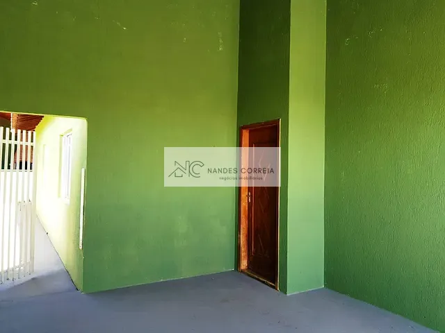 Casa 3 quartos e 2 banheiros, à venda, no bairro Pacaembu em Londrina